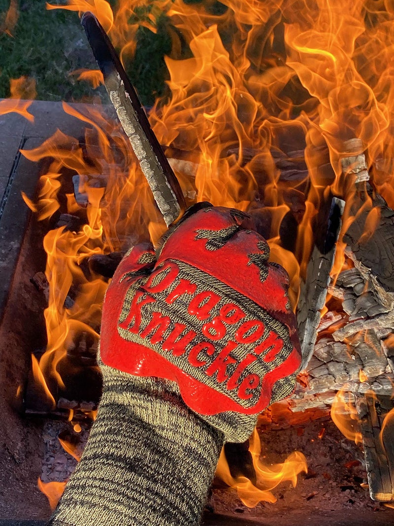 Dragon Knuckle قفازات شواء مقاومة للحرارة من دراجون ناكل جديدة ومحسّنة لتحمل 1472 درجة فهرنهايت - أدوات شواء الفحم للشواء كفلار نومكس مقاومة للقطع هدية رائعة - Image 2